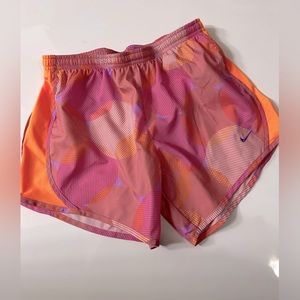 Youth Nike Shorts, XL